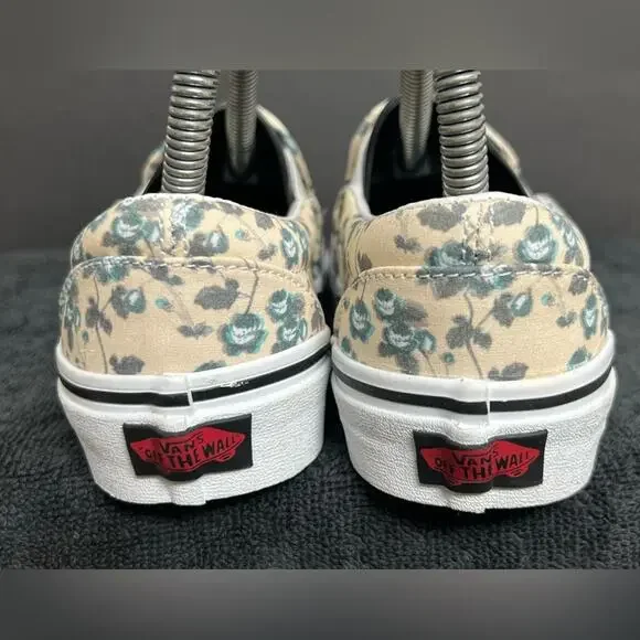 Vans x Horror The Shining Slip-On Shoes Men's 4 Women's 5.5 RARE - Picture 7 of 10